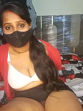 Snapshot of Minu_love chatting on February 28, 2026, 6:35 am Minu love online show from February 28, 2026, 6:35 am