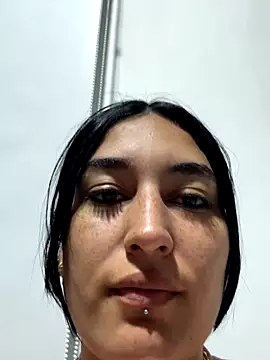 Scarlett 12 online show from October 1, 2025, 12:09 pm