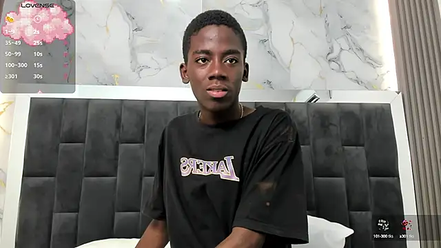 Snapshot of Alan_blacke chatting on September 26, 2025, 8:16 pm Alan blacke online show from September 26, 2025, 8:16 pm