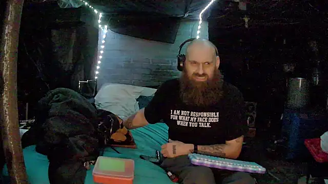 Cowboy815 online show from December 21, 2025, 2:24 am