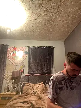 Snapshot of jaycoy22 chatting on September 12, 2025, 2:44 am jaycoy22 online show from September 12, 2025, 2:44 am