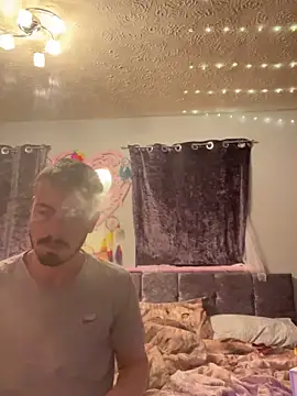 Snapshot of jaycoy22 chatting on September 20, 2025, 5:34 am jaycoy22 online show from September 20, 2025, 5:34 am