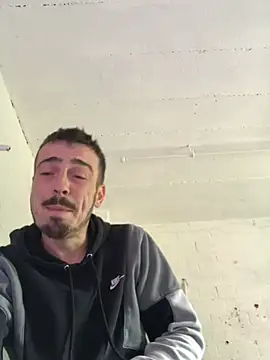 jaycoy22 online show from April 17, 2026, 1:03 pm