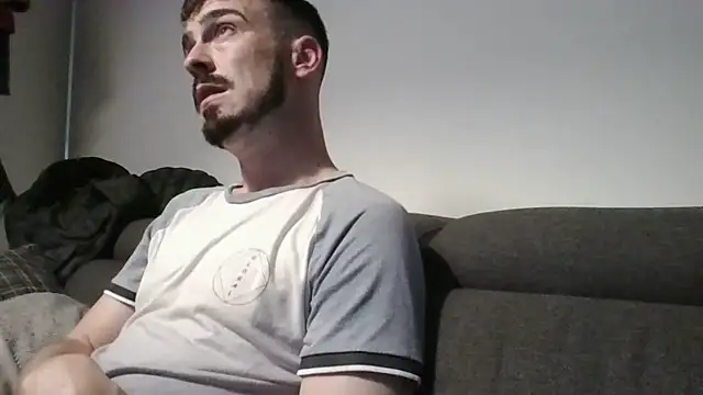 Snapshot of jaycoy22 chatting on September 15, 2025, 11:27 pm jaycoy22 online show from September 15, 2025, 11:27 pm