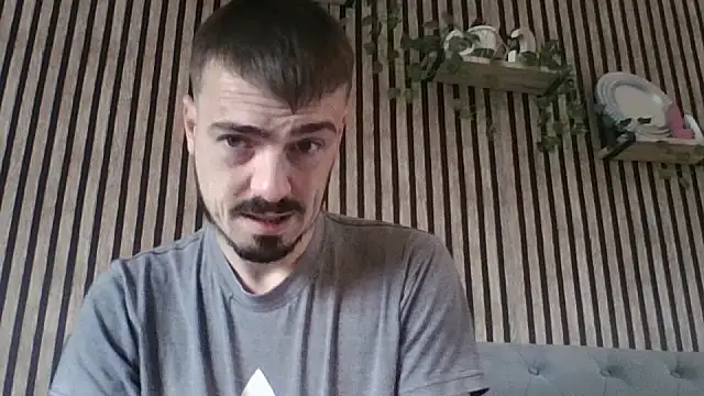 Snapshot of jaycoy22 chatting on September 14, 2025, 12:16 pm jaycoy22 online show from September 14, 2025, 12:16 pm