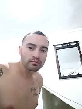 este juan online show from October 18, 2025, 3:19 am