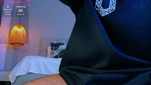 Thaiel Fosteer online show from March 26, 2026, 7:06 am