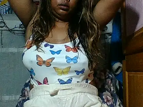 Snapshot of SEXY_METISE chatting on January 18, 2026, 2:37 am SEXY METISE online show from January 18, 2026, 2:37 am