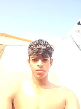 Snapshot of monster_33 chatting on October 25, 2025, 2:55 am monster 33 online show from October 25, 2025, 2:55 am