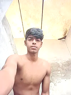 Snapshot of monster_33 chatting on November 2, 2025, 4:17 am monster 33 online show from November 2, 2025, 4:17 am