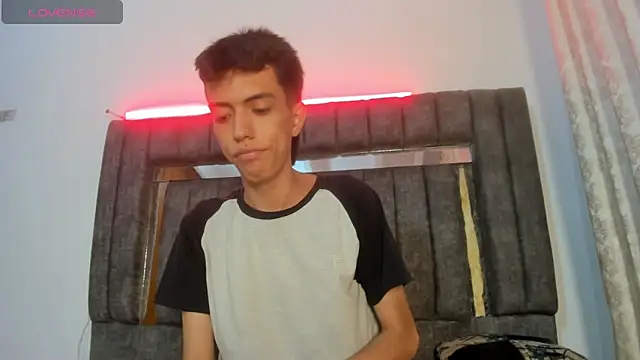 dylan 202520  online show from November 19, 2025, 11:32 am