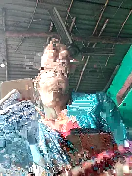 Pooja750 online show from October 31, 2025, 2:41 am