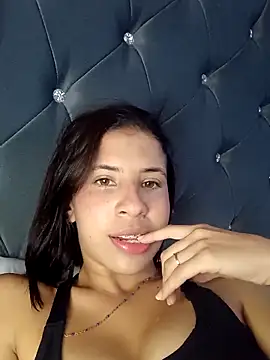 Liagni0 online show from December 15, 2025, 11:10 pm