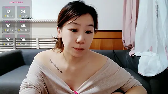 Snapshot of Annasweet- chatting on September 16, 2025, 9:10 am Annasweet- online show from September 16, 2025, 9:10 am