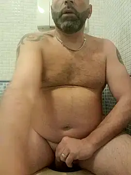 Snapshot of gigilola84 chatting on November 5, 2025, 3:42 am gigilola84 online show from November 5, 2025, 3:42 am