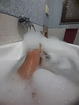 Snapshot of gigilola84 chatting on October 11, 2025, 3:35 pm gigilola84 online show from October 11, 2025, 3:35 pm