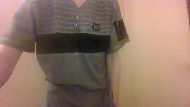 your boy toy18 online show from September 27, 2025, 6:58 pm