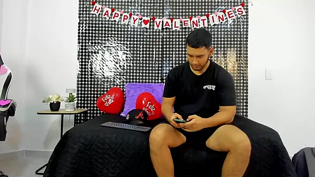 Snapshot of chatting on February 14, 2026, 12:16 pm online show from February 14, 2026, 12:16 pm