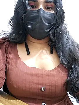 BeautyGirl sara online show from September 10, 2025, 11:42 am