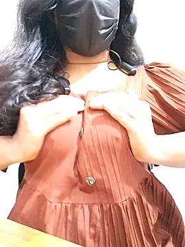 BeautyGirl sara online show from November 15, 2025, 4:22 pm