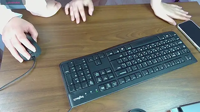 Lola Sparks online show from September 16, 2025, 6:47 am