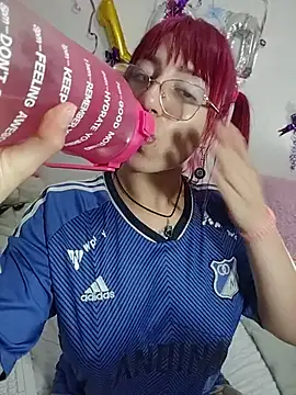 Kitty Melodi online show from June 27, 2026, 12:22 pm