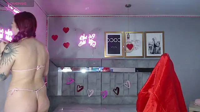 Snapshot of Red_Bunny_v chatting on February 21, 2026, 1:13 pm Red Bunny v online show from February 21, 2026, 1:13 pm