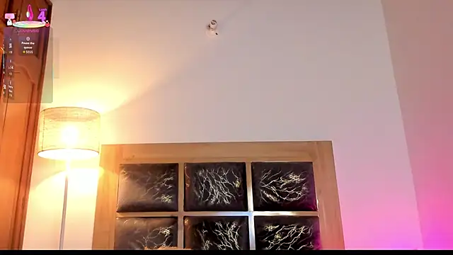 hellzel moon online show from October 31, 2025, 7:21 pm