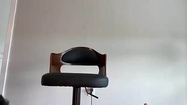 KaiTemptation online show from June 25, 2026, 8:14 pm