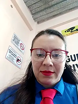 Hannah-colx online show from September 26, 2025, 4:47 pm