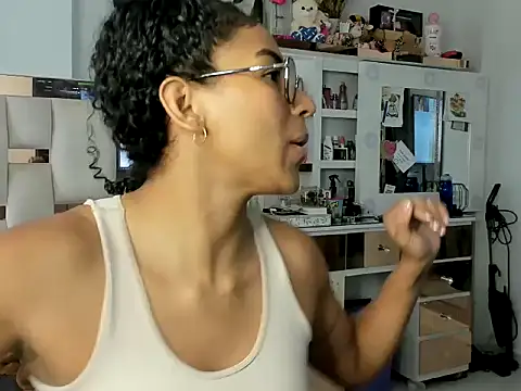 sexycalipso online show from June 6, 2026, 7:41 pm