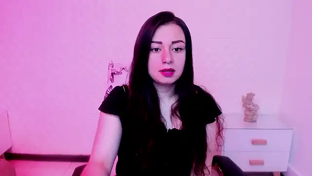 Snapshot of Eva_Roussell chatting on March 1, 2026, 1:33 pm Eva Roussell online show from March 1, 2026, 1:33 pm