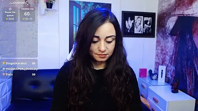 Snapshot of Eva_Roussell chatting on January 31, 2026, 7:12 pm Eva Roussell online show from January 31, 2026, 7:12 pm