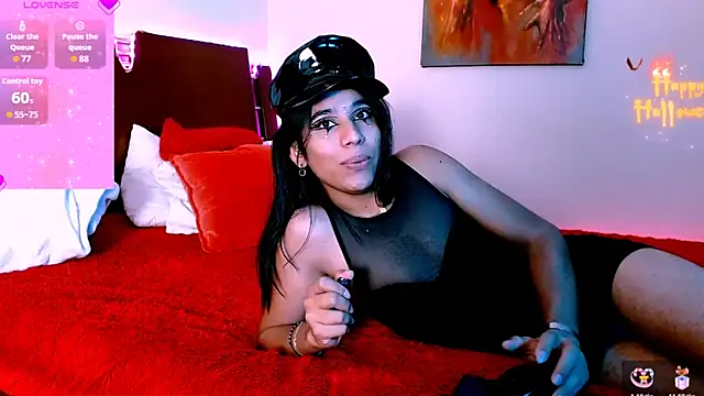 Ashleypetite  online show from October 28, 2025, 7:24 pm