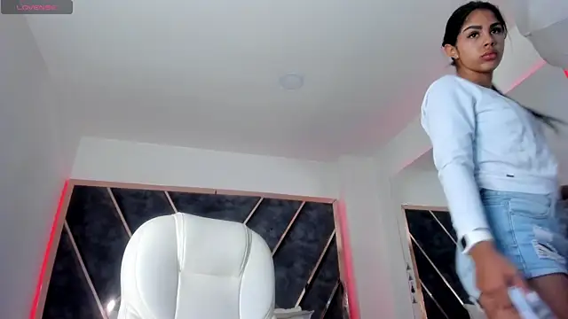 Snapshot of SusanaHenao chatting on March 24, 2026, 5:13 pm SusanaHenao online show from March 24, 2026, 5:13 pm