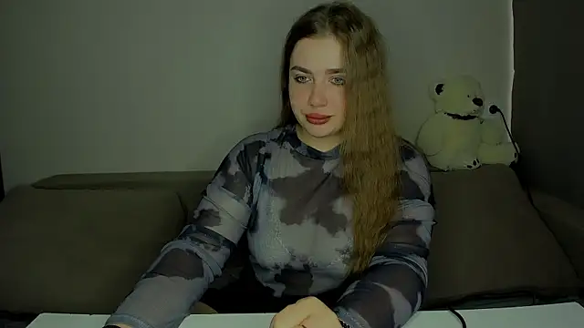 yourgem   online show from April 2, 2026, 2:52 am