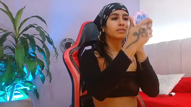 ivy scorpio online show from October 21, 2025, 8:58 am