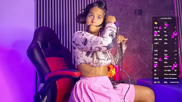  Gaaia  online show from February 19, 2026, 7:44 pm