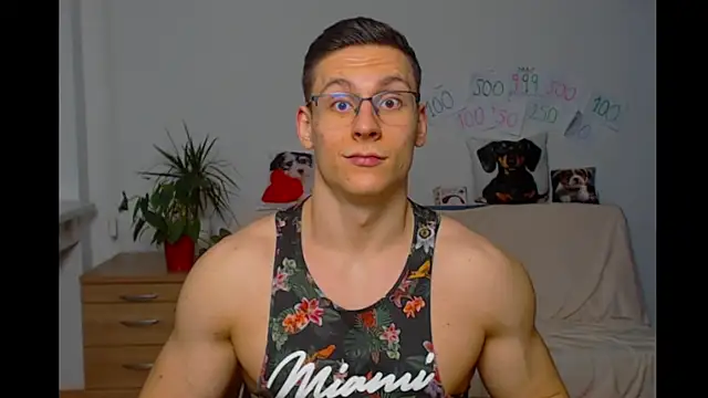 ZeinMiracles online show from January 10, 2026, 6:47 pm