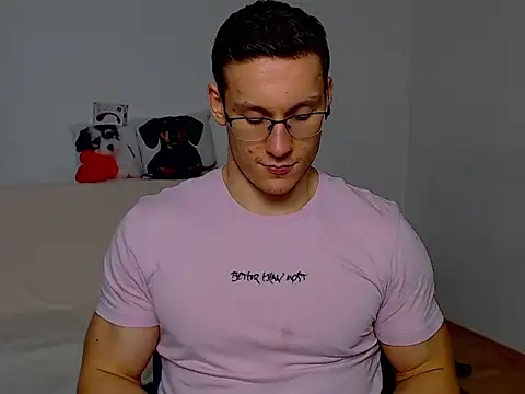 ZeinMiracles online show from October 11, 2025, 6:42 pm