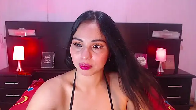 alyssabunnyy online show from September 23, 2025, 11:56 pm