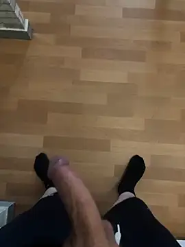 cook907920 online show from November 9, 2025, 2:54 pm