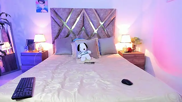 Snapshot of Hyunjin_Son chatting on February 19, 2026, 12:46 pm Hyunjin Son online show from February 19, 2026, 12:46 pm