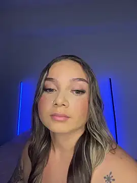 AnnyLopezzz  online show from November 6, 2025, 6:39 am