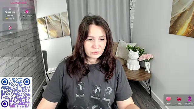 Lea shadom online show from December 16, 2025, 1:10 am