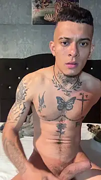 Snapshot of Mrjustin_sebas chatting on February 19, 2026, 10:40 pm Mrjustin sebas online show from February 19, 2026, 10:40 pm