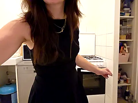 Snapshot of CornetDeGlace chatting on October 2, 2025, 6:55 pm CornetDeGlace online show from October 2, 2025, 6:55 pm