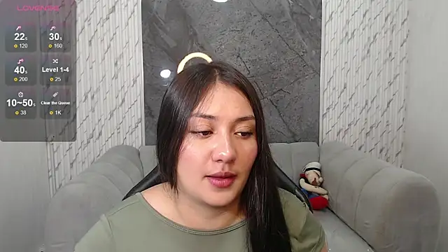 Ivony18 b online show from January 14, 2026, 8:01 pm