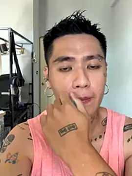 marz-z7-o online show from October 18, 2025, 5:31 am