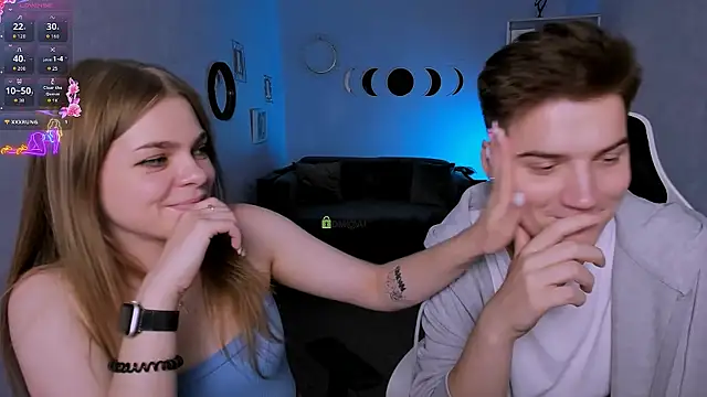 veronica bubble online show from September 18, 2025, 7:39 pm